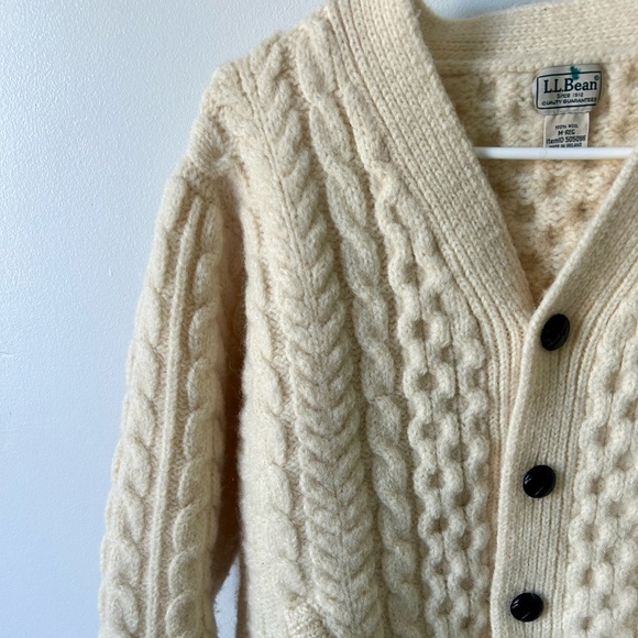Vintage LL Bean Cable Irish Fisherman Cardigan Wool Made in Ireland Size Medium - Picture 2 of 10